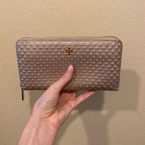 Blush Pink Tory Burch Wallet